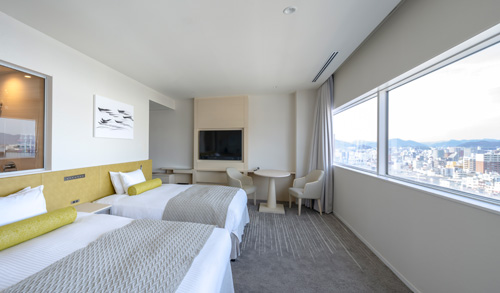 ジュニアスイート